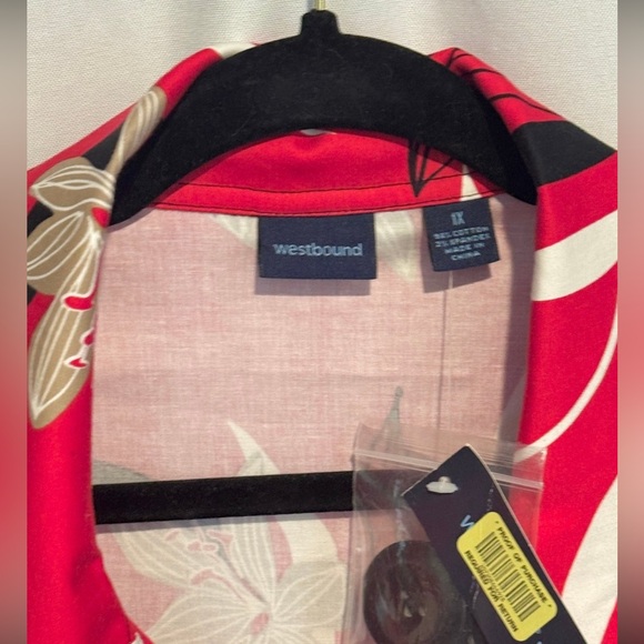 NWT Westbound Womens Jacket Red Stretch Floral Jumbo Black Buttons Plus Size 1X - Picture 2 of 10